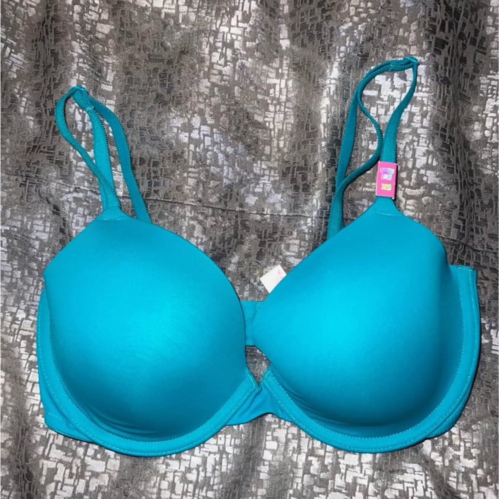 Victorias Secret Bra 32D